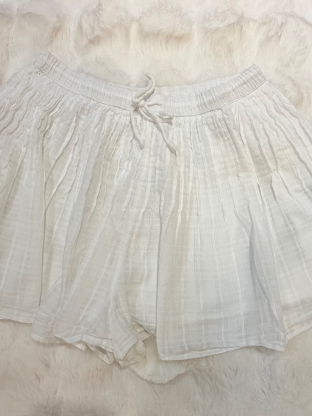 American Eagle White Flowy‎ Shorts Women’s Medium Boho Cottagecore Summer - Picture 3 of 7